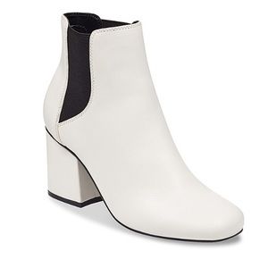 Indigo Rd. White Chelsea Boot